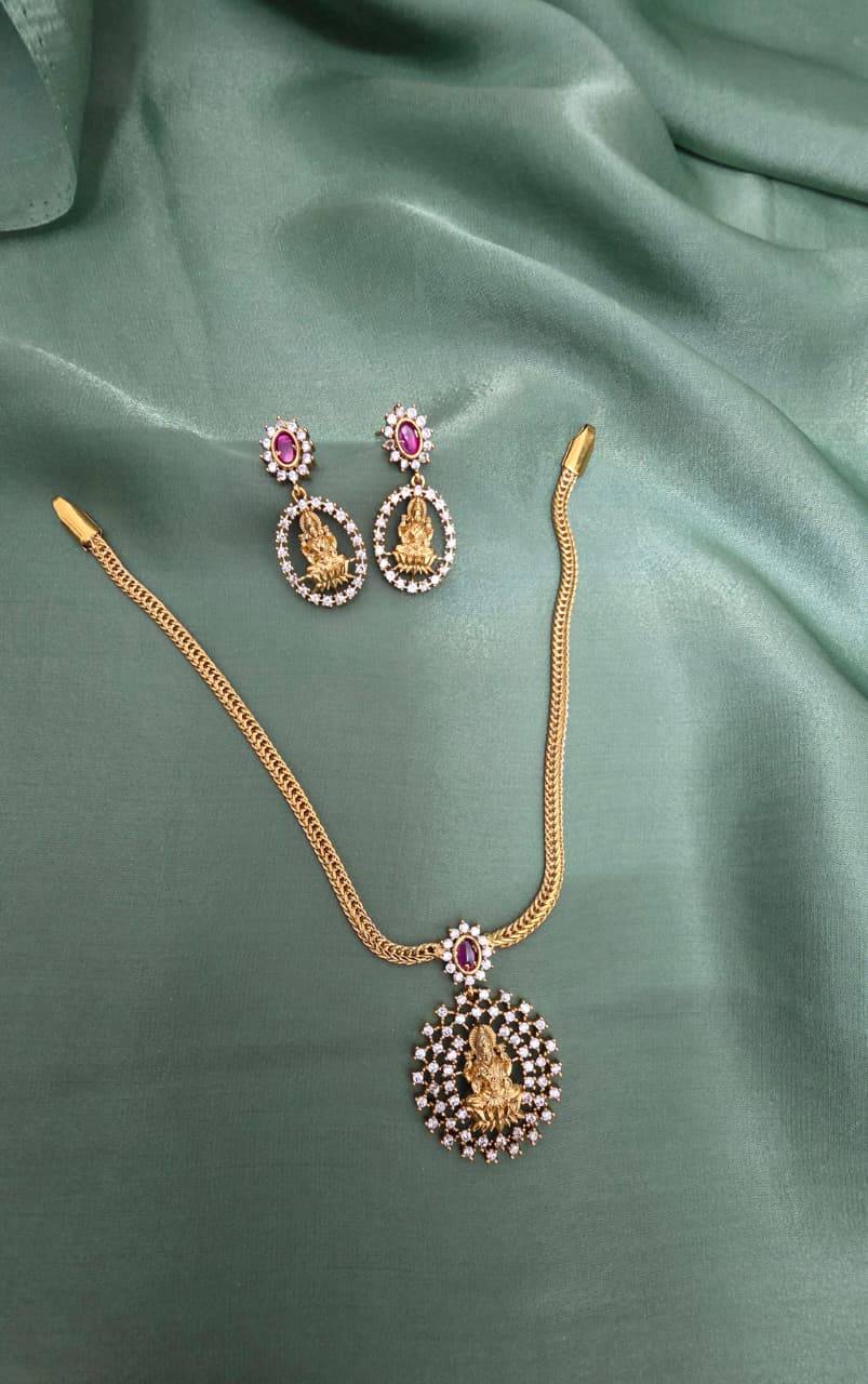 Premium Single Lakshmi Pendant